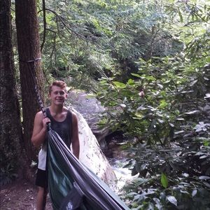 Meet your Posher, Ethan